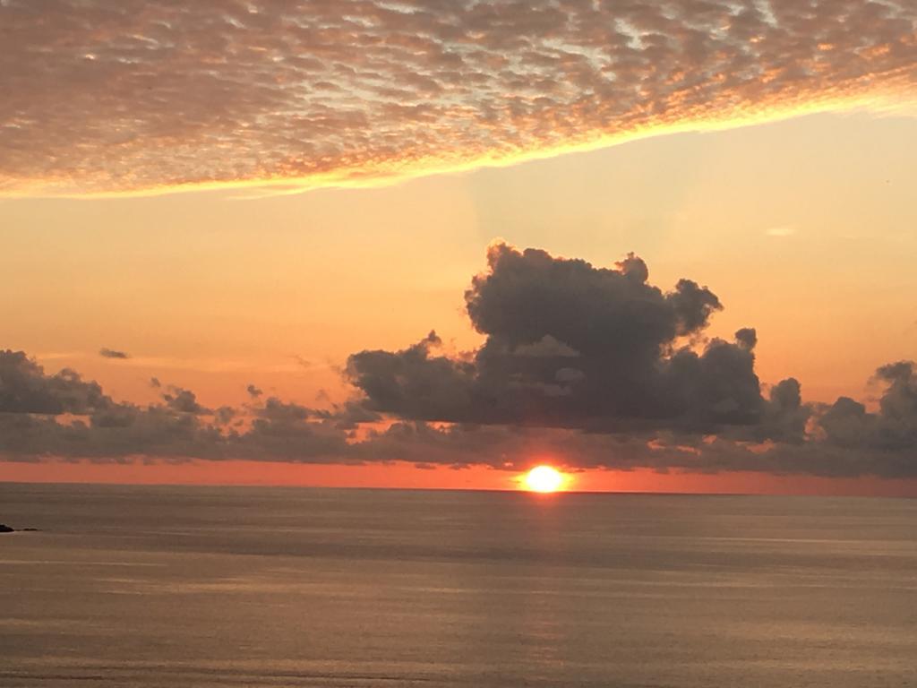 Sunset View Self Catering Apartman Anse Boileau Kültér fotó